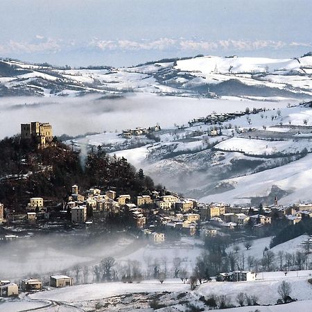 Casavacanzedezza Montecalvo Versiggia Exterior photo