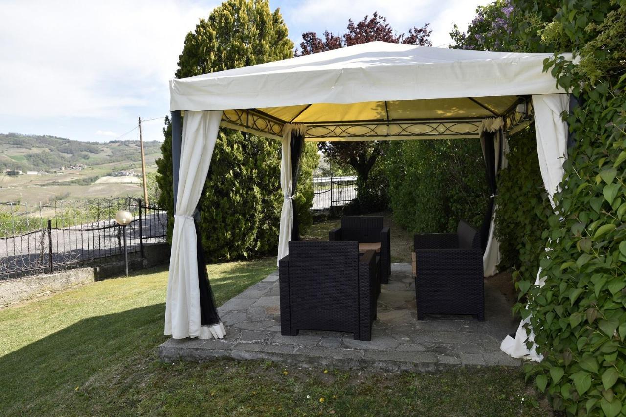 Casavacanzedezza Montecalvo Versiggia Exterior photo