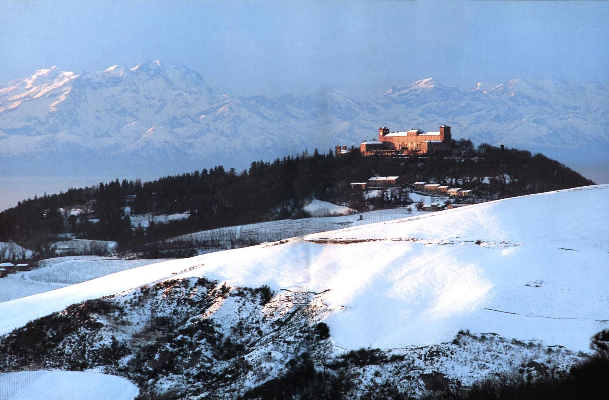 Casavacanzedezza Montecalvo Versiggia Exterior photo